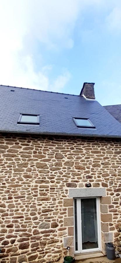 Au Lutin Pommé - Maison de vacances Bretagne Mellé Exterior foto