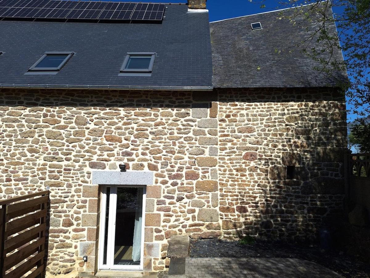 Au Lutin Pommé - Maison de vacances Bretagne Mellé Exterior foto
